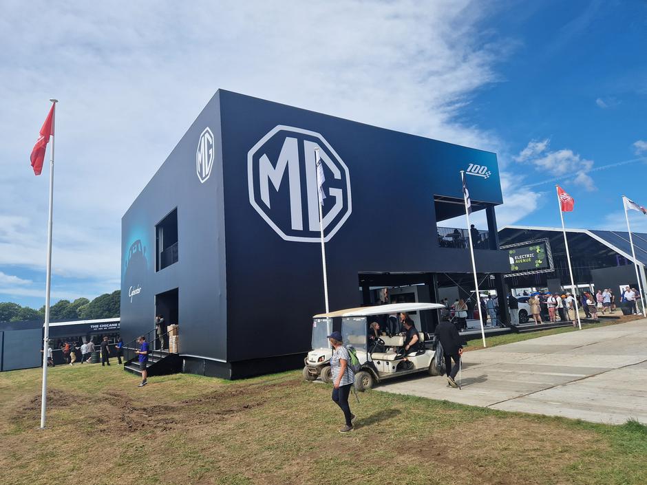 Praznovanje 100.obletnice MG Motor na Festivalu hitrosti v Goodwoodu | Avtor: Gregor Prebil
