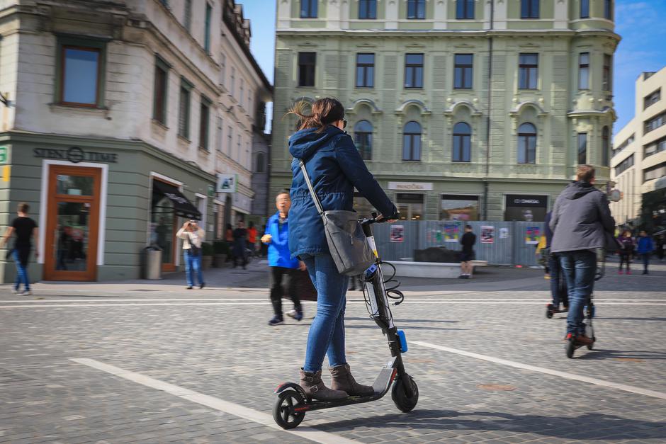 e-skiro | Avtor: Saša Despot