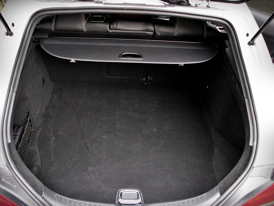 Mercedes-benz CLA shooting brake | Avtor: Andrej Leban