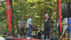 Matjaž Han na odru, srečanje SD v Mostecu