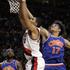 NBA Cavaliers Blazers 10. 1. 2010 Varejao