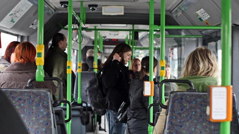 Mesečna vozovnica LPP stane 34 evrov. Toliko bodo zaradi odloka Mestne občine Lj