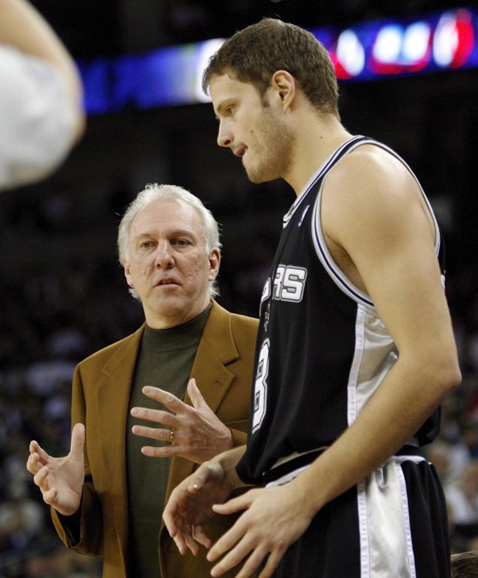 nesterović popovich san antonio spurs | Avtor: EPA