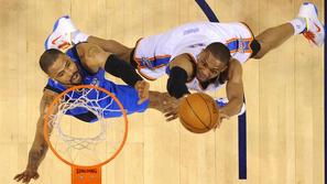 Russell Westbrook in Tyson Chandler