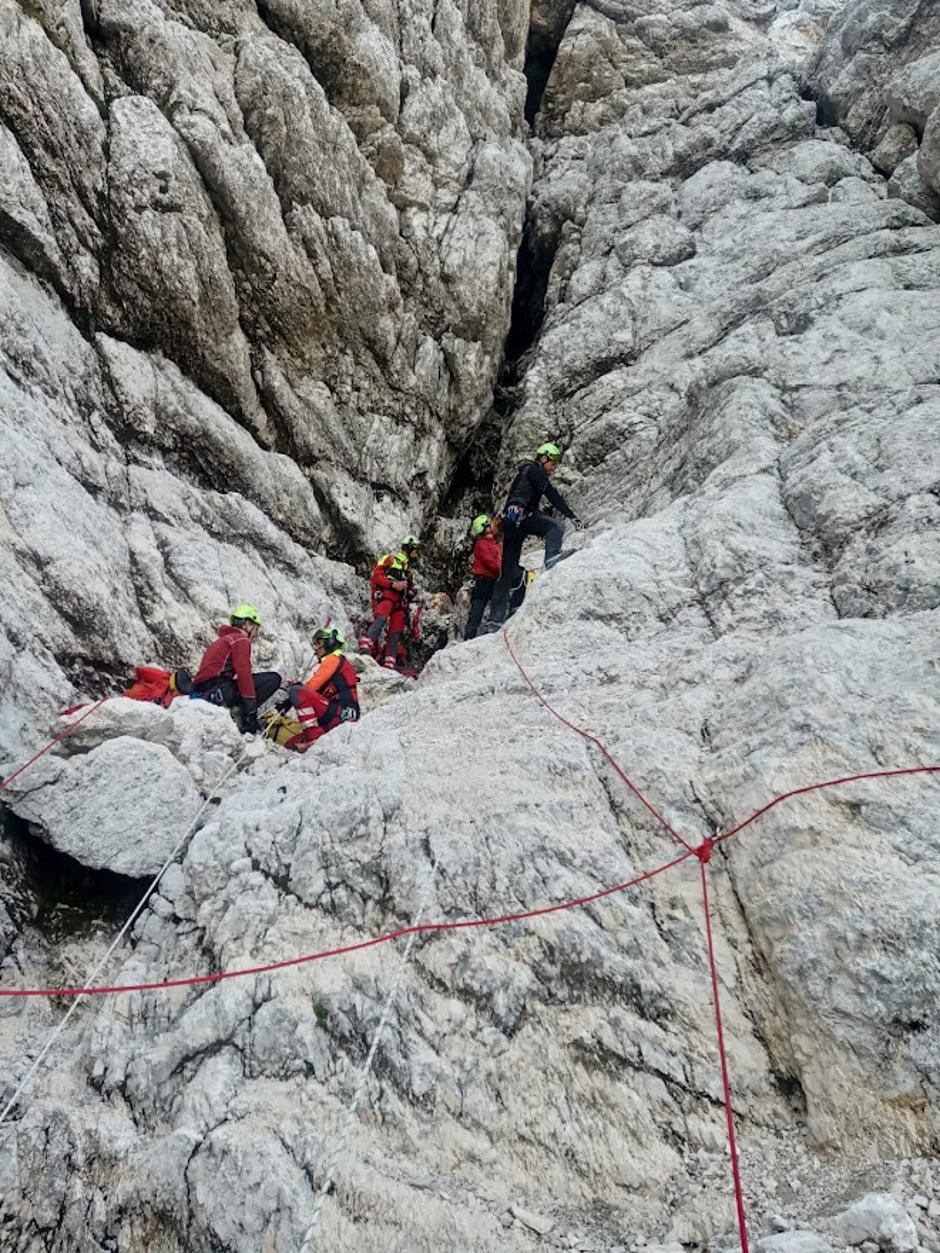 Gore gorska nesreča gorski reševalci | Avtor: GRS