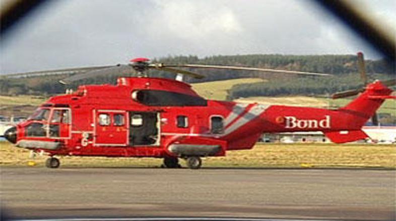 V strmoglavljenju helikopterja vrste Bond Super Puma je umrlo deset ljudi, medte