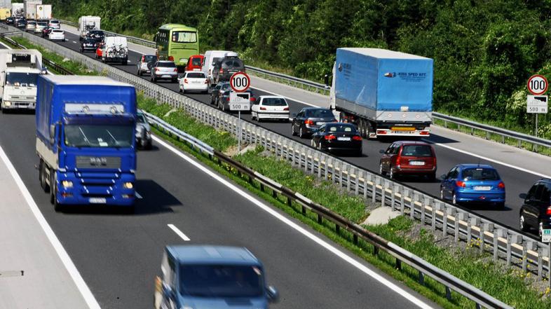 protest, podizvajalci, primorska avtocesta