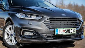 Ford Mondeo Hybrid