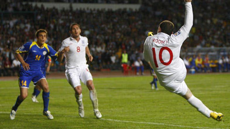 Wayne Rooney je tako dosegel tretji zadetek angleške reprezentance.