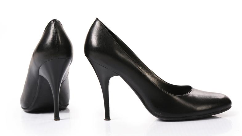 čevelj z visoko peto