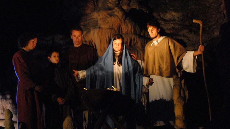 Prizor rojstva bo letos spremljal nastop Ota Pestnerja, ki bo zapel znamenito Sv