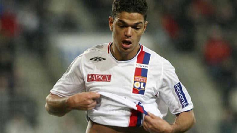 Hatem Ben Arfa je dosegel drugi gol za Lyon v derbiju 15. kola francoskega prven