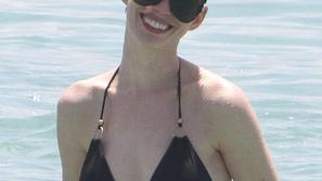 Anne Hathaway