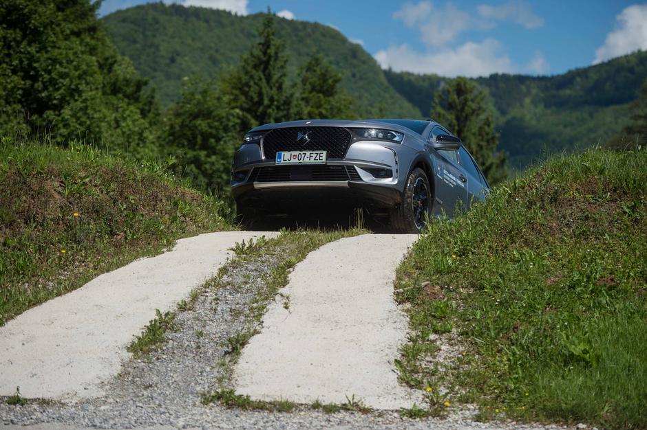 DS7 | Avtor: Anže Petkovšek