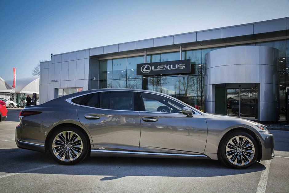 Lexus LS | Avtor: Saša Despot