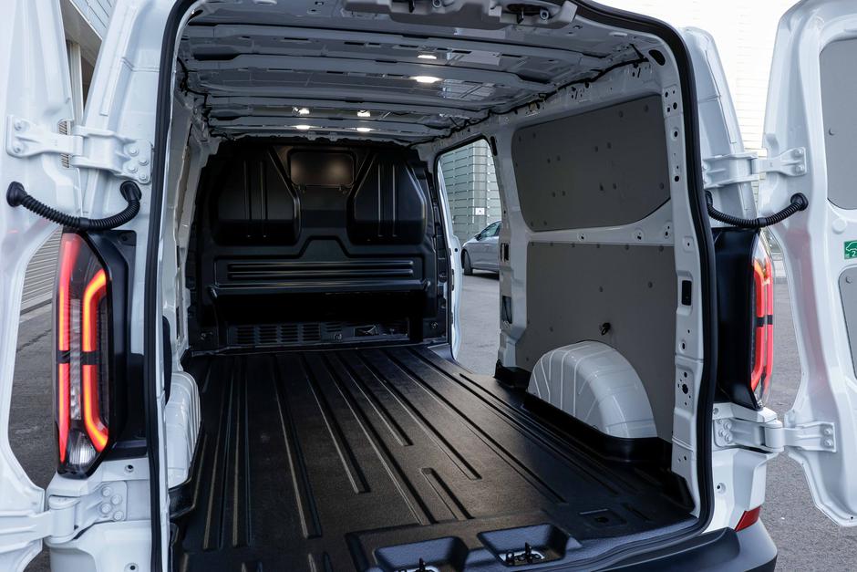 Ford E-Transit | Avtor: Saša Despot