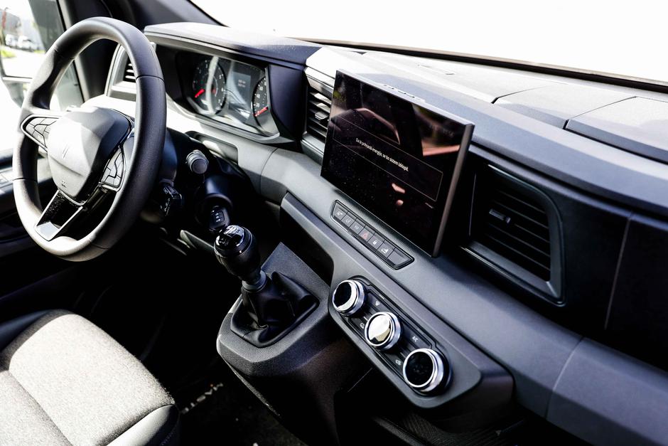 Renault Master | Avtor: Saša Despot