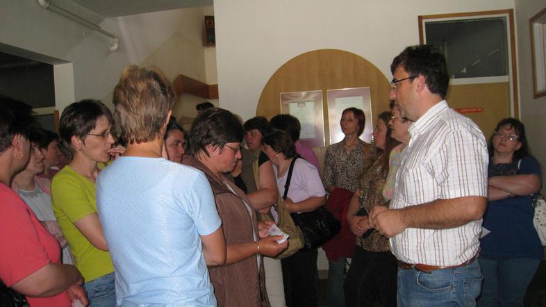 Ko je maja lani sindikalist Iljaš v Krmelju miril delavke Intime, je bilo že jas