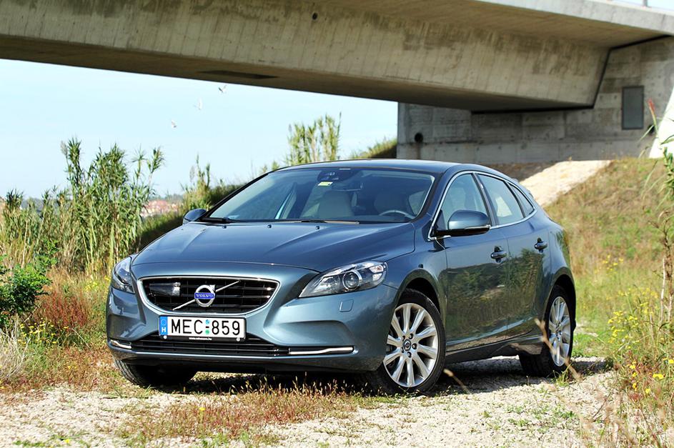 Volvo V40
