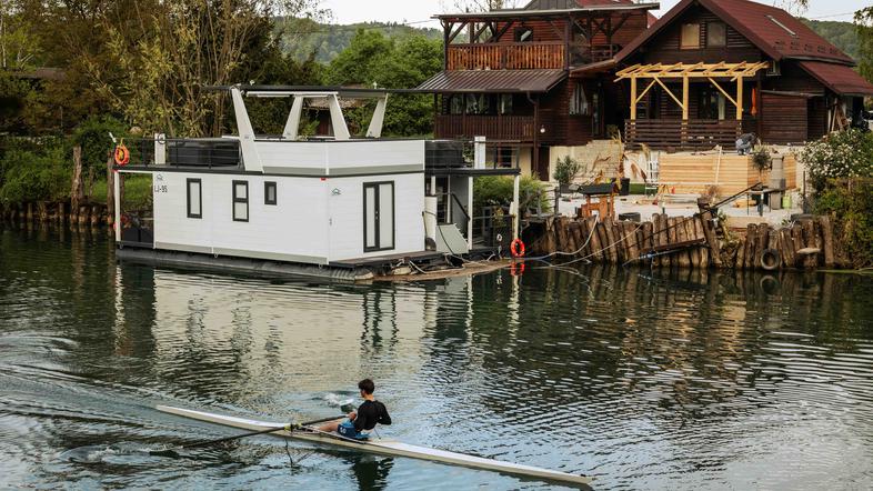 plavajoče hiške na Ljubljanici