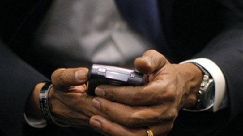 Obama je med kampanjo pogosto preverjal svojo elektronsko pošto.