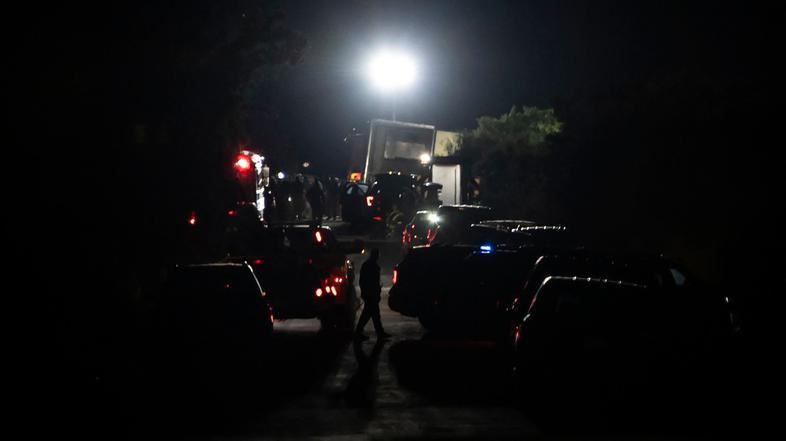 Novice: V tovornjaku odkrili 46 trupel - Teksas