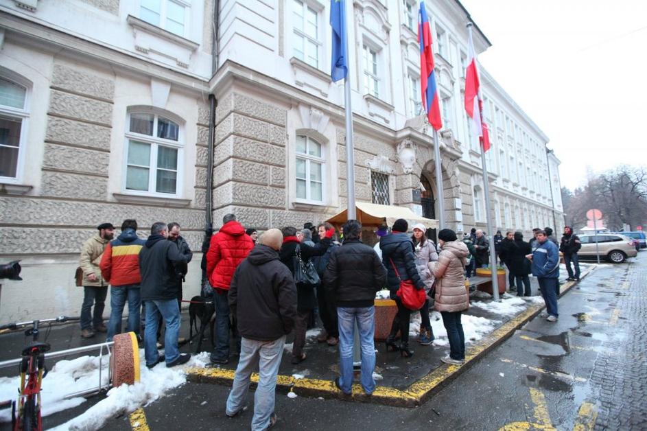 Protest po prijetju aktivista Sanjina Jašarja