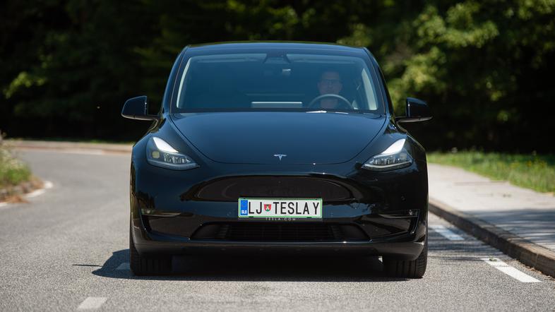 Tesla model Y