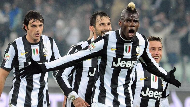 Pogba Vučinić Juventus Udinese Serie A Italija liga prvenstvo