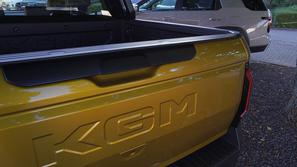 KGM nusso EV in KGM torres hybrid