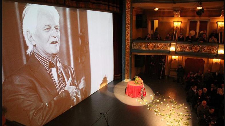 Pogreb Kemala Montena