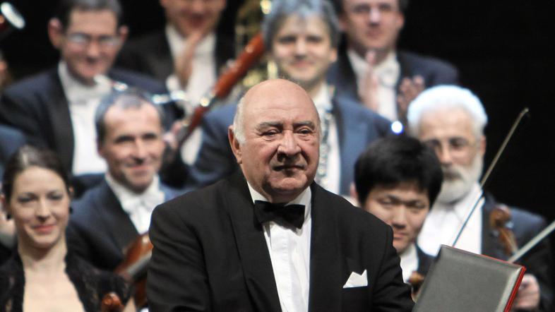 Do rente bodo upravičeni prejemniki Zoisove, Bloudkove ali Prešernove nagrade za