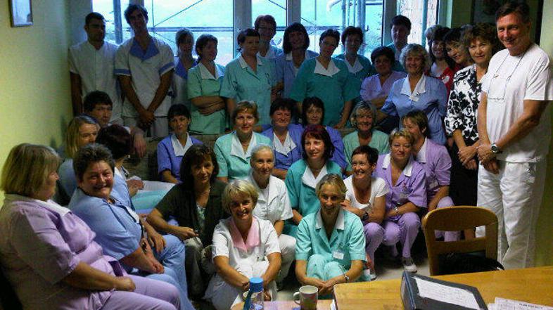 Borut Pahor v domu za ostarele