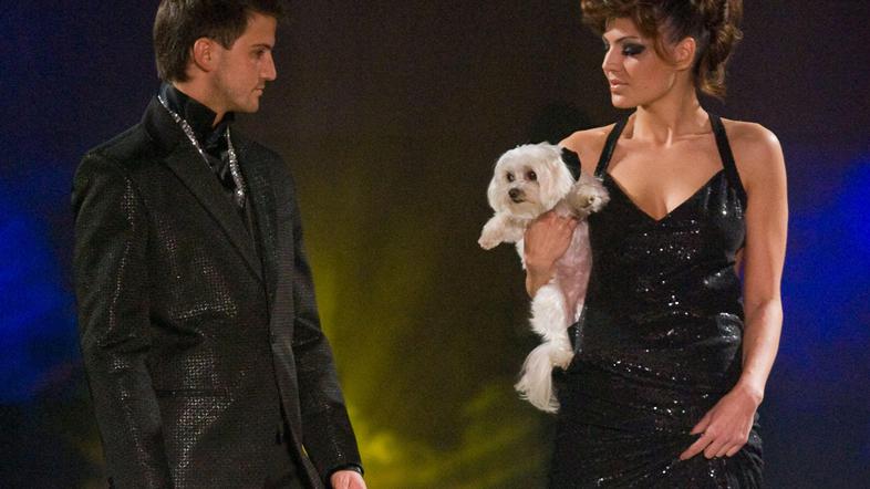 Na odru je bilo živalsko.