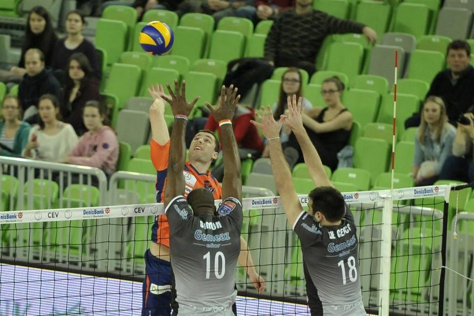 ACH Volley Piacenza Liga prvakov dvorana Stožice