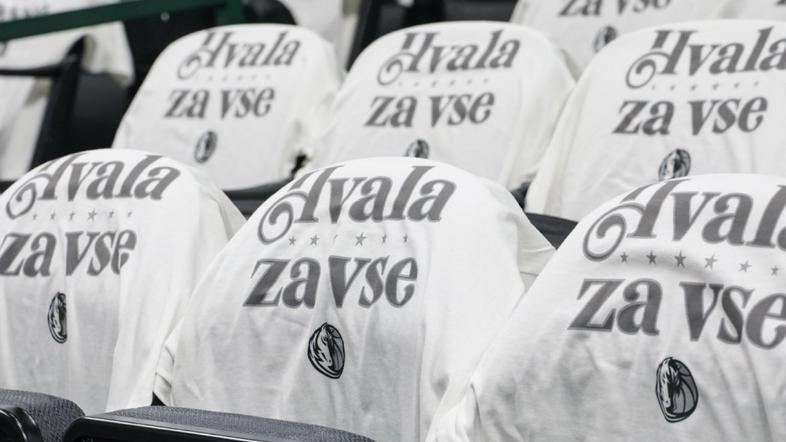 Majice ob vrnitvi Luke Dončića v Dallas