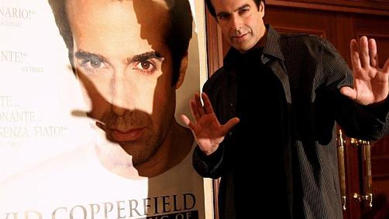 Copperfieldovo skladišče so preiskali agenti FBI.