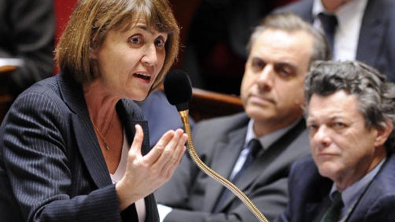 Ministrica za kulturo Christine Albanel bo vztrajala pri sprejetju zakona.