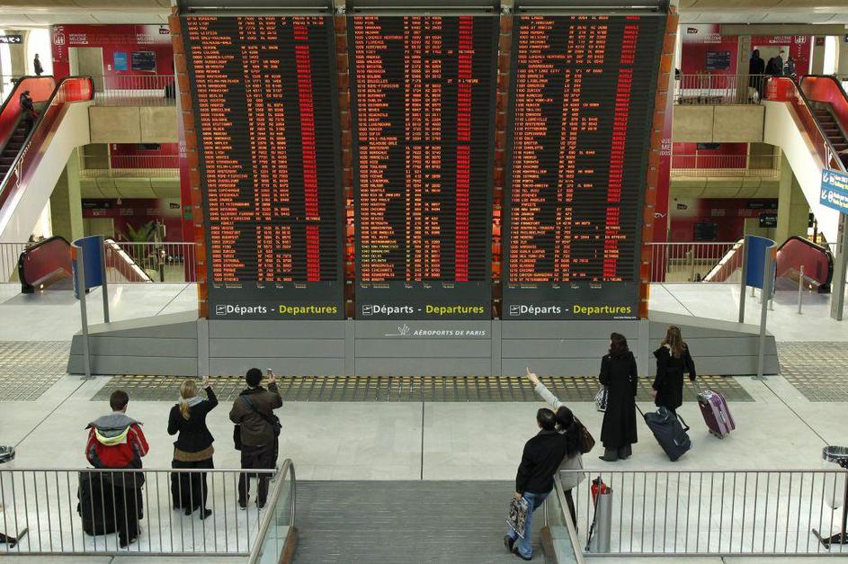 Letališče odpoved leti vulkan