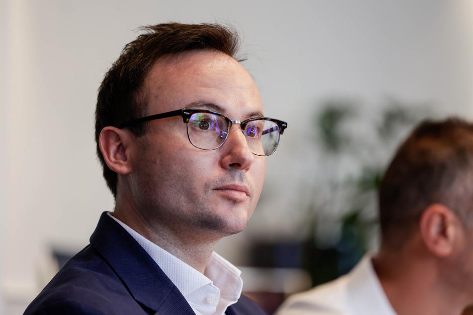 razprava o spletnih prevarah, Aleš ritonja | Avtor: Saša Despot