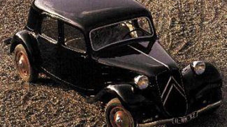 Časopis «Le Journal» je 19. aprila leta 1943 zapisal: Traction Avant je tako nov