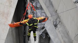 Genova, zrušen viadukt