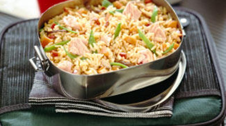 Že doma si odmerite količino hrane, ki jo smete pojesti v službi.