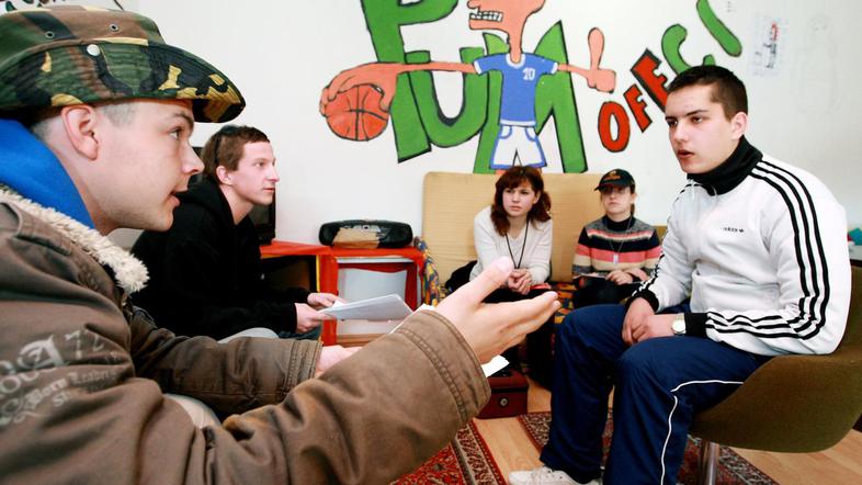 Odprtje prostorov v stari pošti, kjer deluje program PUM, bo v petek ob 11. uri.