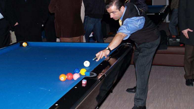 Vsem zainteresiranim v Magmi X ponujajo tudi tečaj biljarda, ki ga vodi italijan