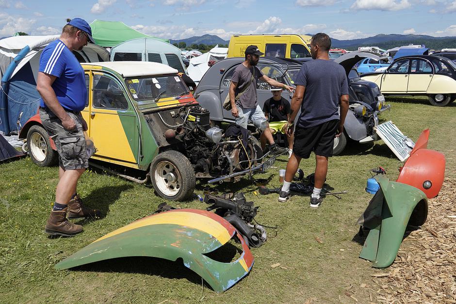 Svetovno srečanje citroën 2CV spaček Postojna | Avtor: Matija_Janežič