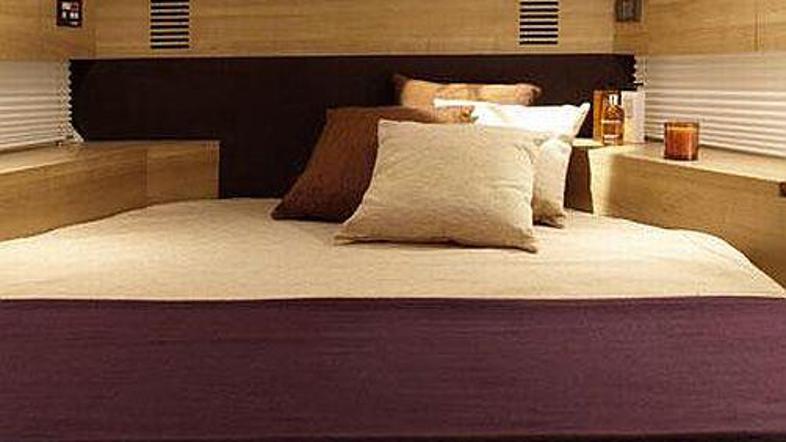 Notranjost sealina SC 38 je sodobno in moderno opremljena.