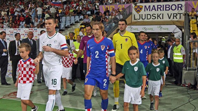 Ljudski vrt je po zatrjevanju obeh selektorjev videl pravo kvalifikacijsko tekmo