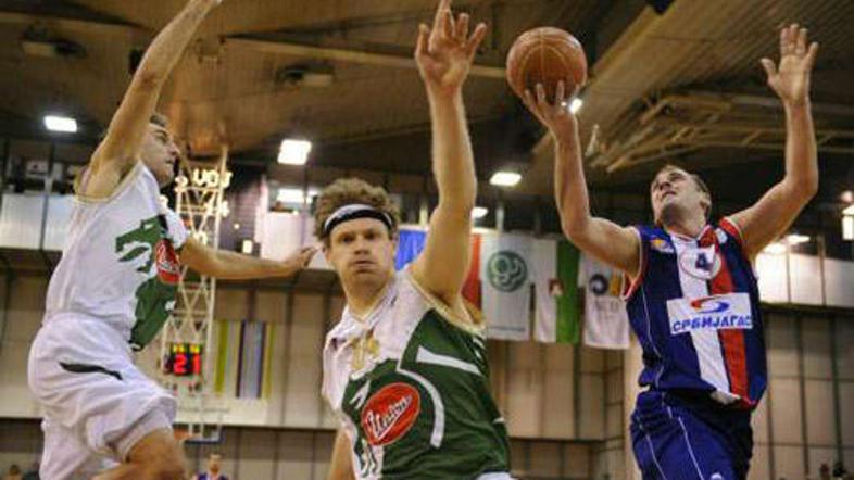 Olimpija se je Vojvodini oddolžila za tesen poraz v Novem Sadu