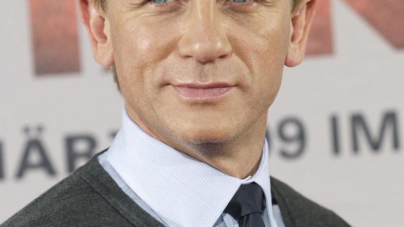 Daniel Craig